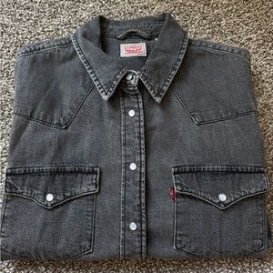 Levi's Charcoal Button-Up Shirt